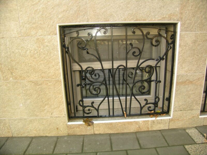 NIT-ART wrought iron. NIT-ART wrought iron.